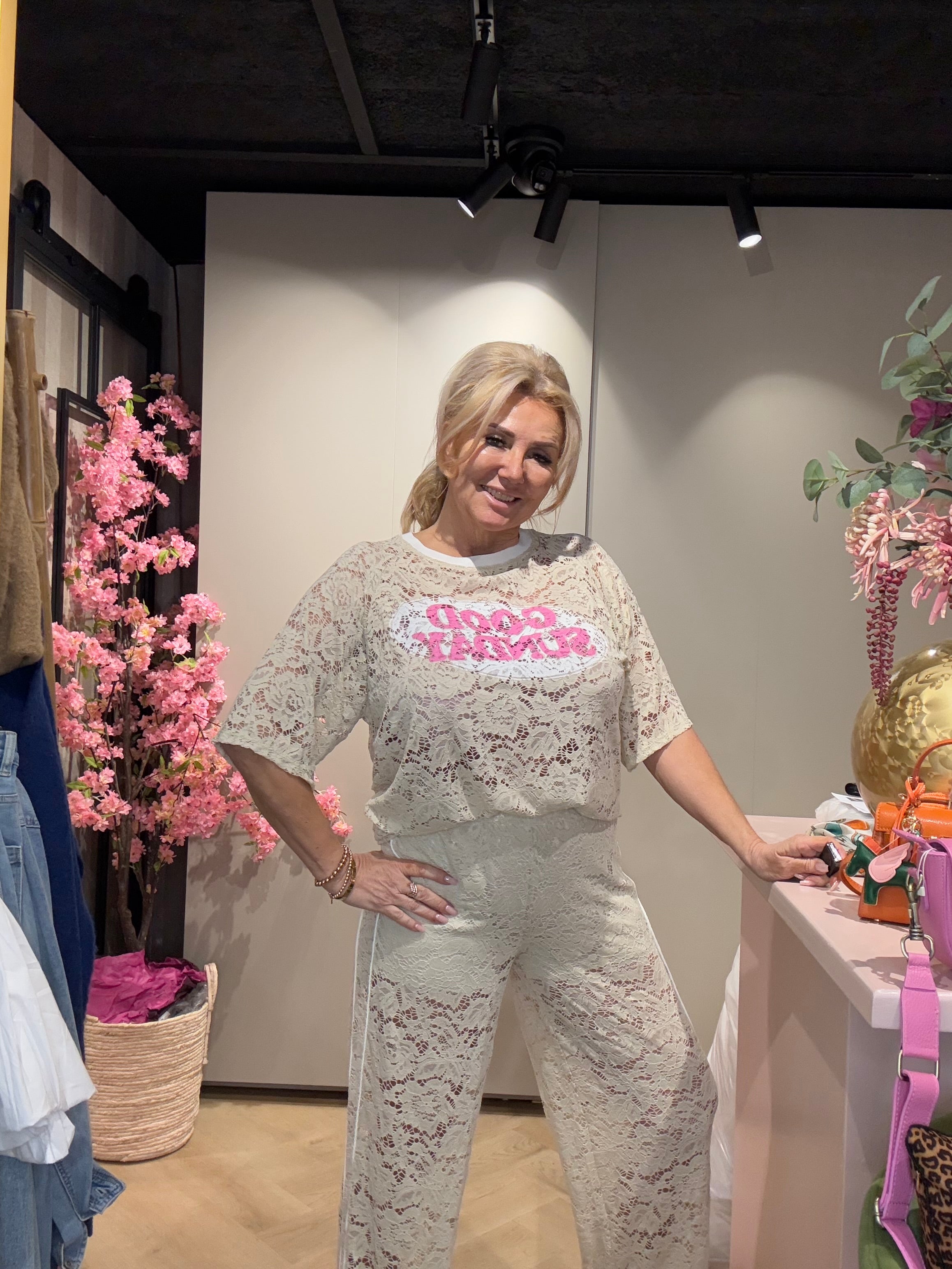 Broek Good Sunday Kant Beige